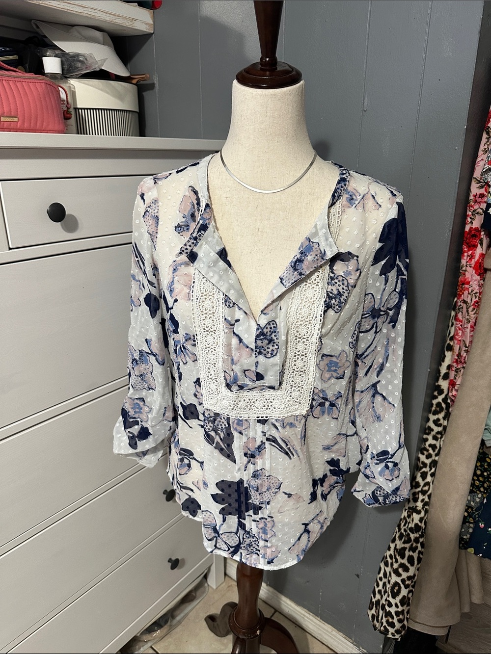 Daniel Rainn Navy & Blush Floral Lace-Trim Tunic